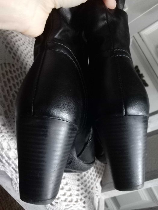 Buty PAVERS zimowe kozaki damskie ocieplane 37 czarne