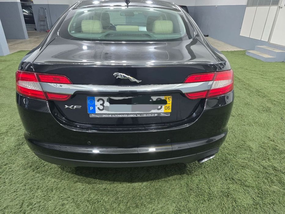 Jaguar XF 2.2 D Luxury 139g