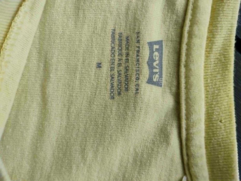 T-shirt Levi's ( rozm.M)