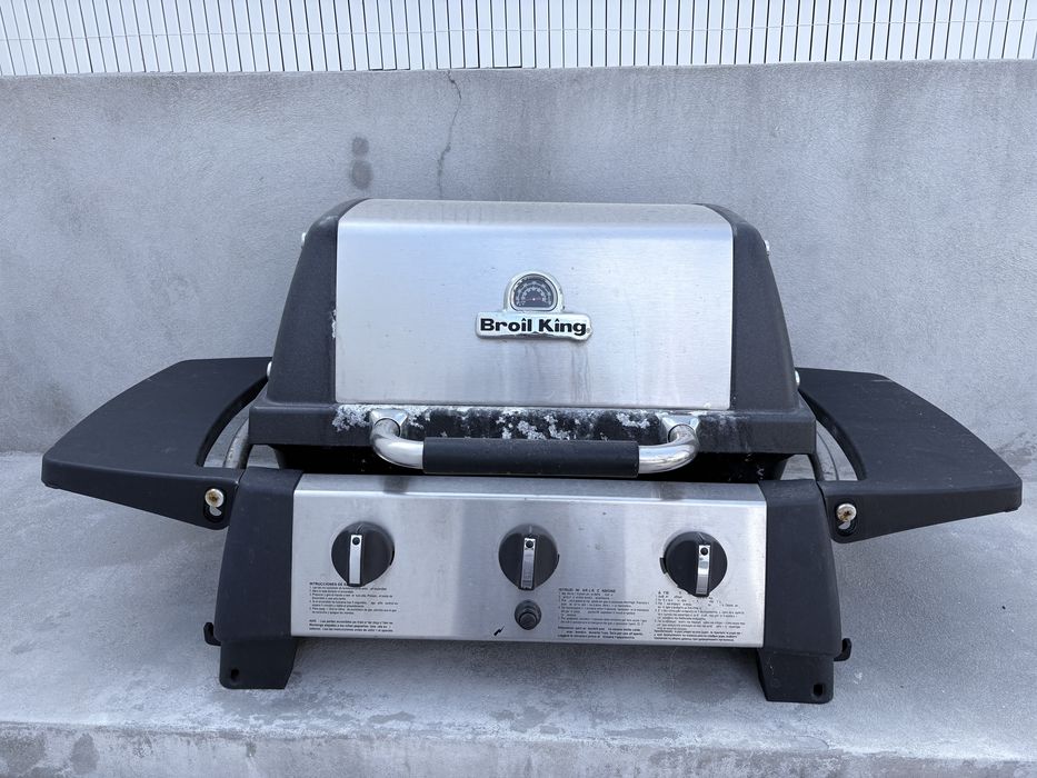 Grelhador a gás Broil King