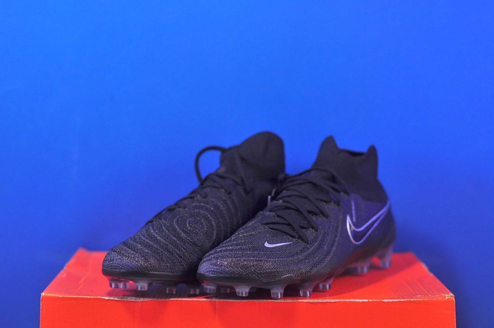 Бутси Nike Phantom Luna II Elite AG-PRO, Nike Metcon 10 оригінал
