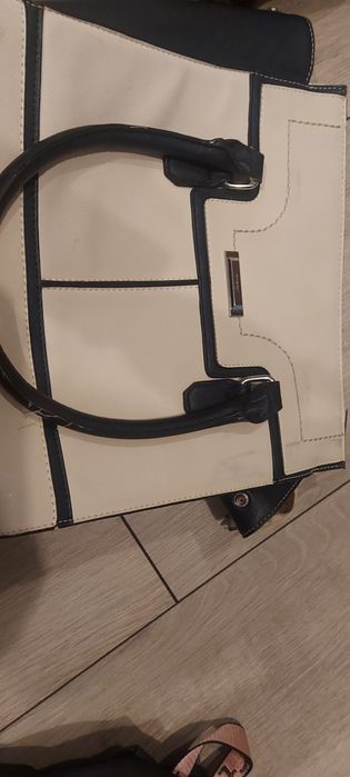 Torebka czarno beżowa Orsay