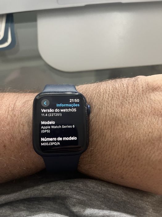 Apple Watch - Série 6 (GPS)