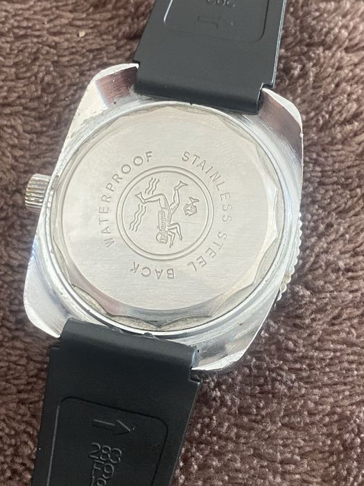 Pallas Eppo Diver nurek Incabloc Antichoc dolna sekunda sprawny