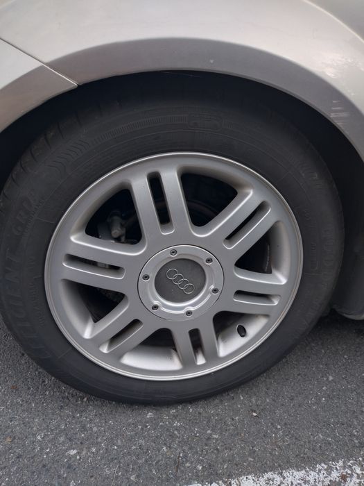 Sprzedam koła do audi.