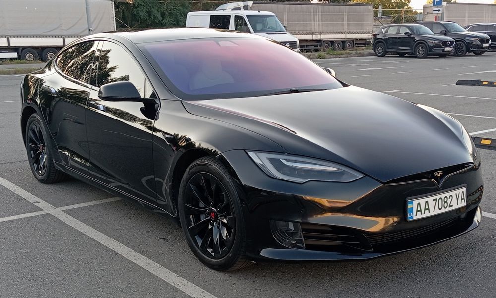 Tesla model S 2017