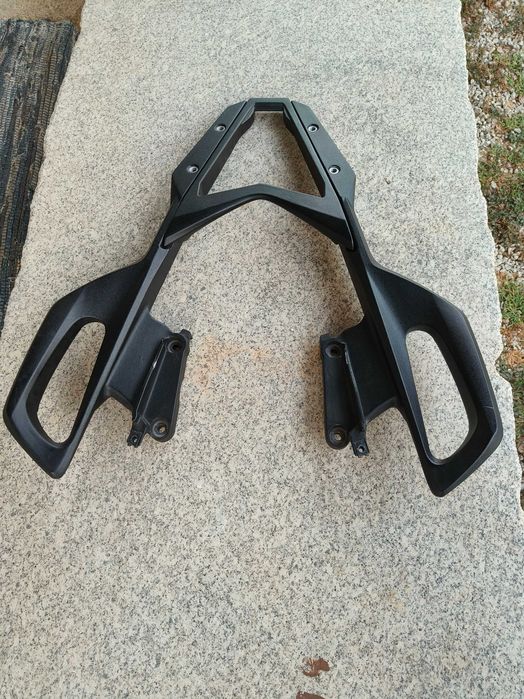 Suporte original para top case Honda VFR1200F
