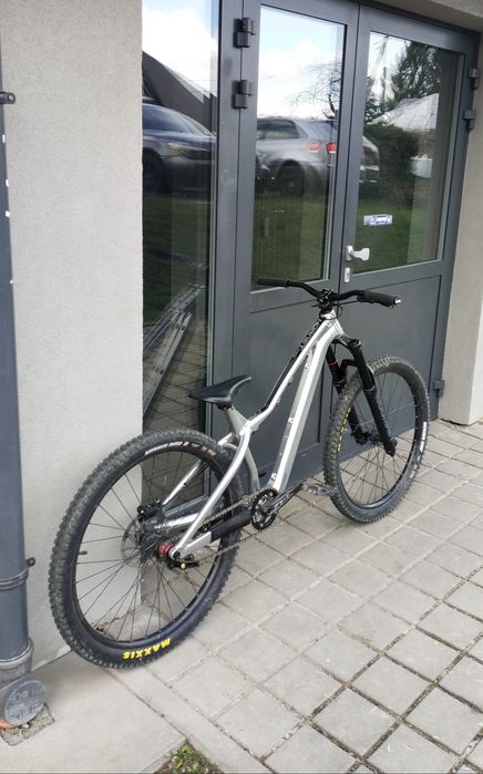 Darmoor Hornet pro