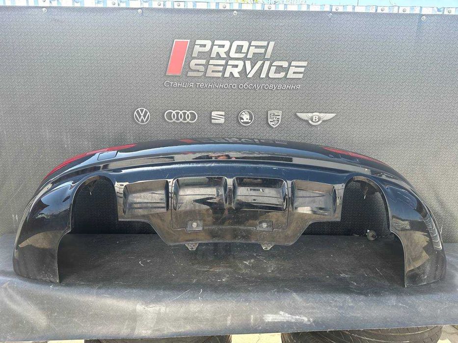 Бампер задній Audi Q5 8R 2013-2016 Y9B