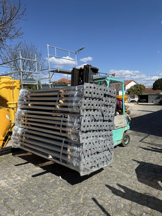 Escora galvanizada R57 reforçada (várias medidas)