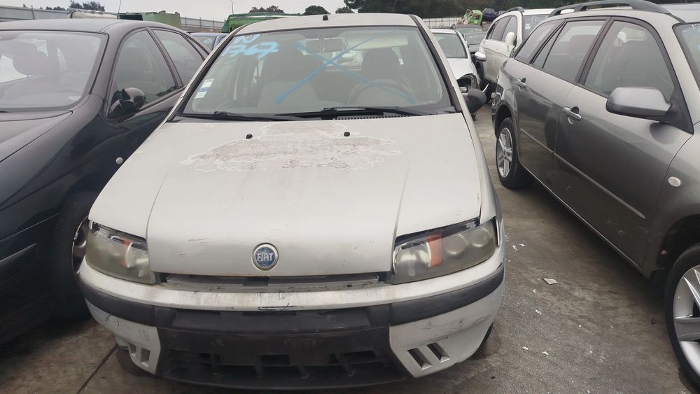Para peças FIAT Punto (188_)