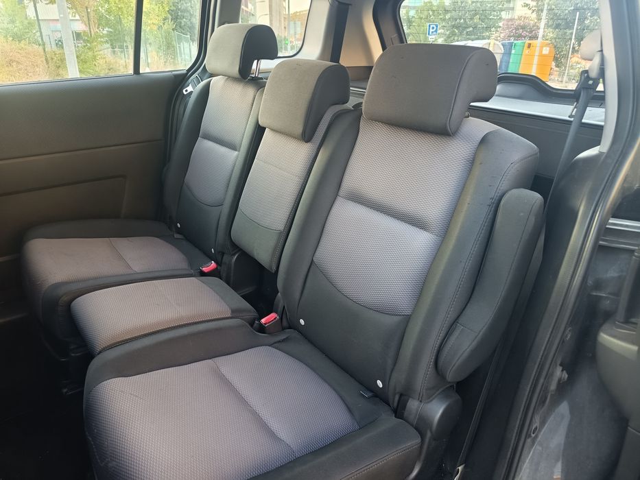 Mazda 5 - 2.0 diesel 143cvs - 7 lugares