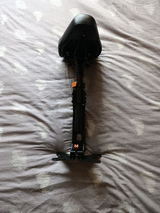 Kukirin g2 max сідло.