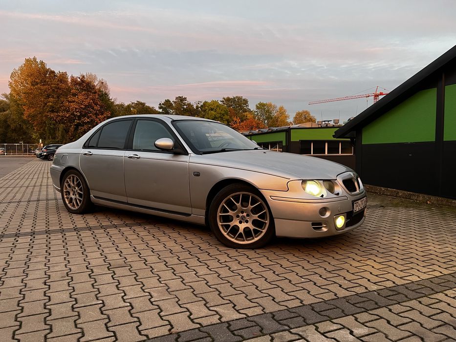 MG ZT