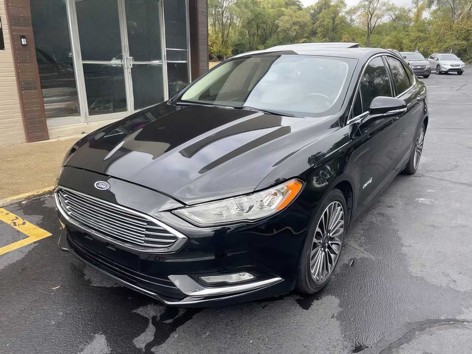 Ford Fusion      2018