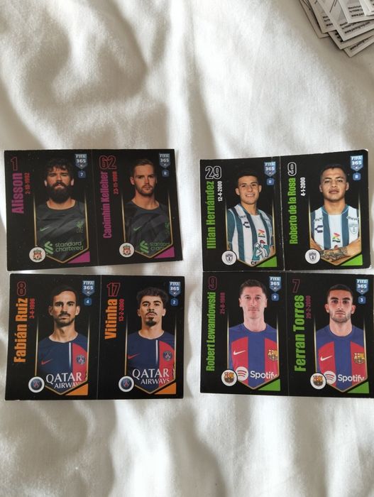 Cartas colecionáveis FIFA 365