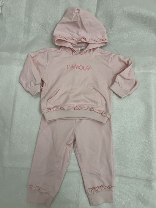 Костюм спортивний для дівчинки 80 розмір