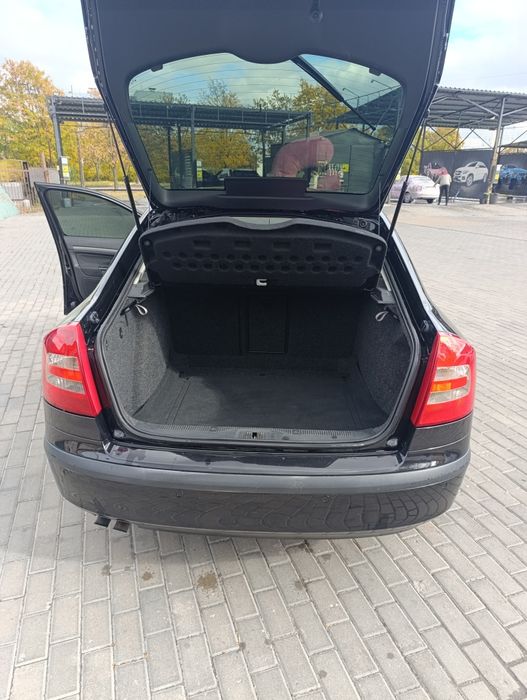 Автомобіль в гарному стані