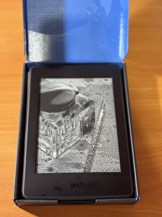 Електронна книга Kindle Paperwhite 7-го покоління