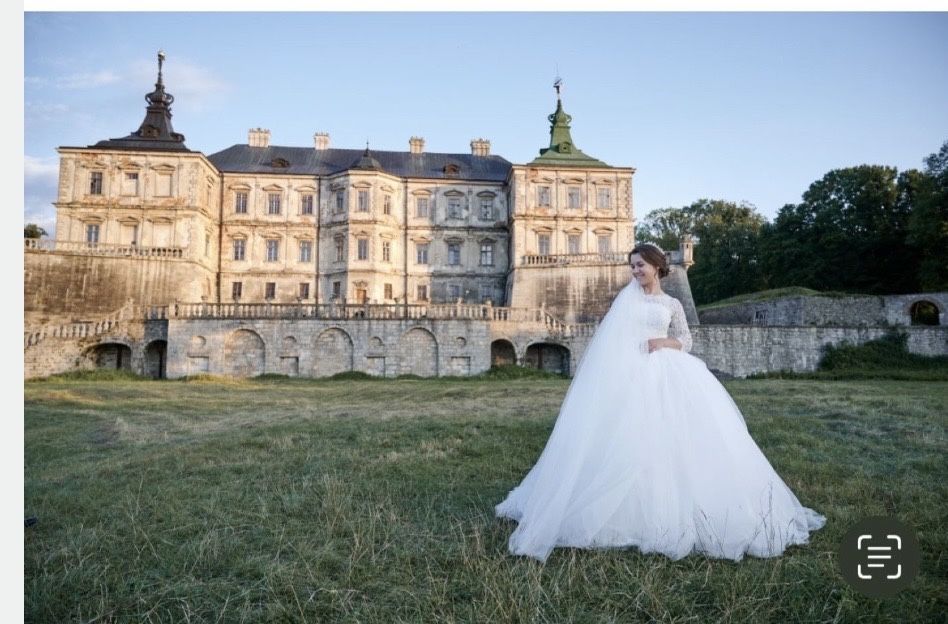 Плаття весільне дуже гарне