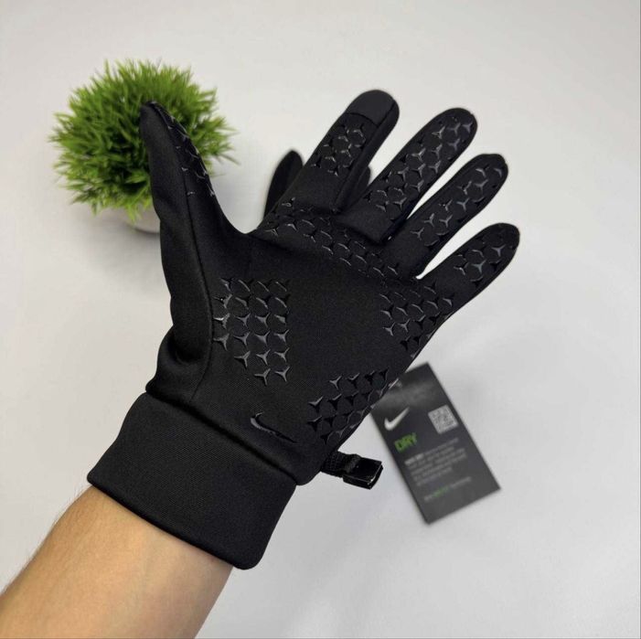 Rękawiczki zimowe Nike L – ciepłe, dotykowe, czarne | Polar / Fleece