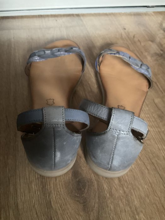 Niebieskie sandaly Lasocki