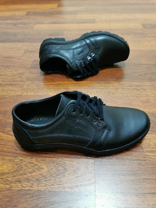 Jokery Skórzane Buty Męskie  Lekkie Wygodne Czarne