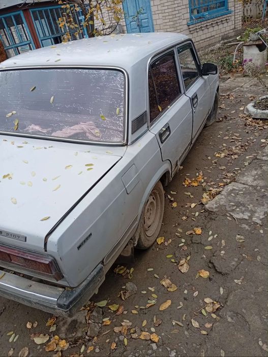 продам ваз 2107 газ бензин. 5ступка