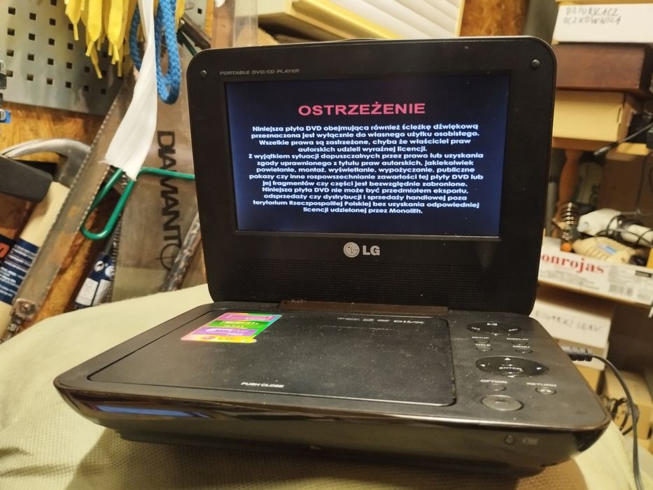 Odtwarzacz Dvd przenośne LG do samochodu