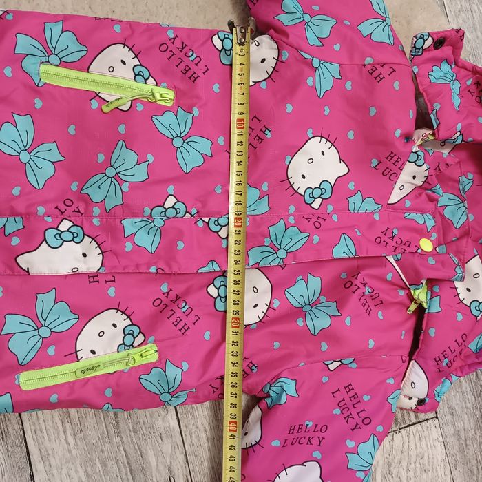 Курточка весняна на зріст 120