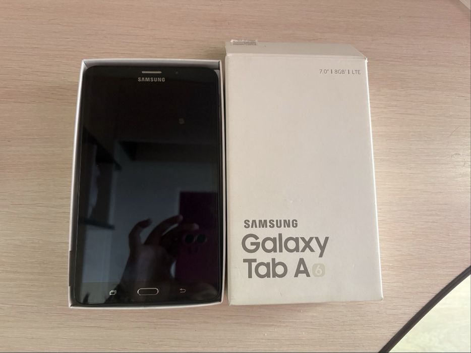 Планшет Samsung Galaxy Tab 7