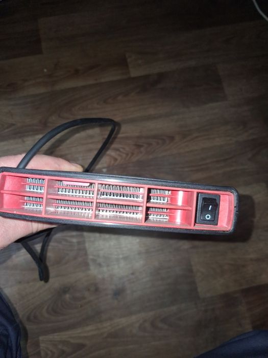 Обігрівач автомобільний на 220V.