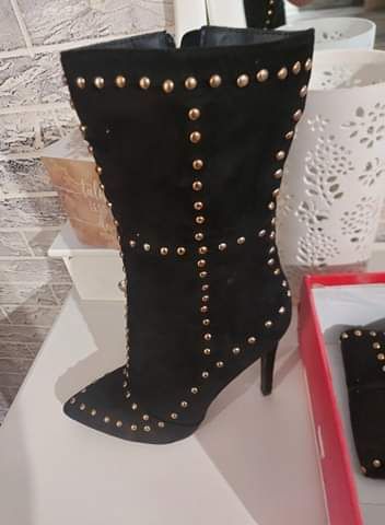 Sprzedam nowe kozaczki