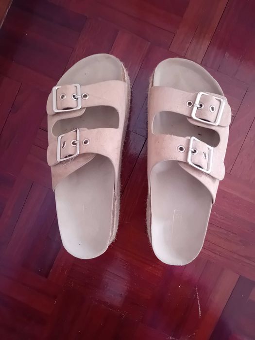 Sandálias com plataforma Lefties – Tamanho 36