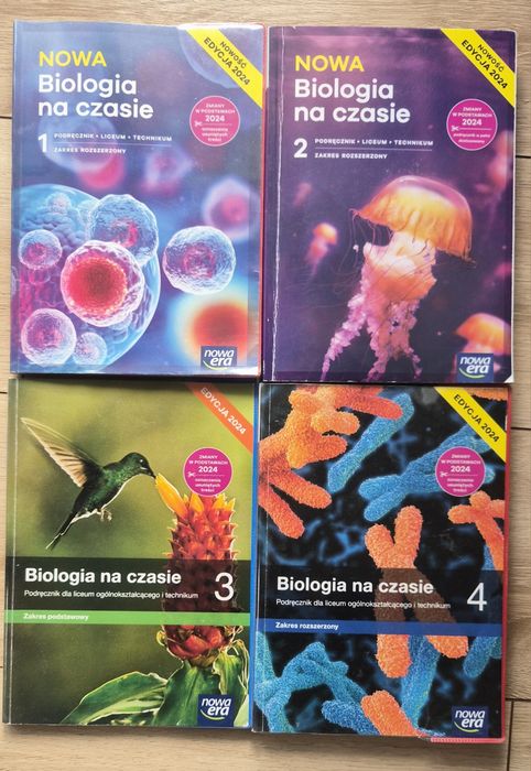 Biologia na czasie 1, 2, 3, 4 , zakres rozszerzony 2024

Idelany na 4 lata nauki, 
Powtórka lub nauka do Matury z Biologii. 
Stan idealny!