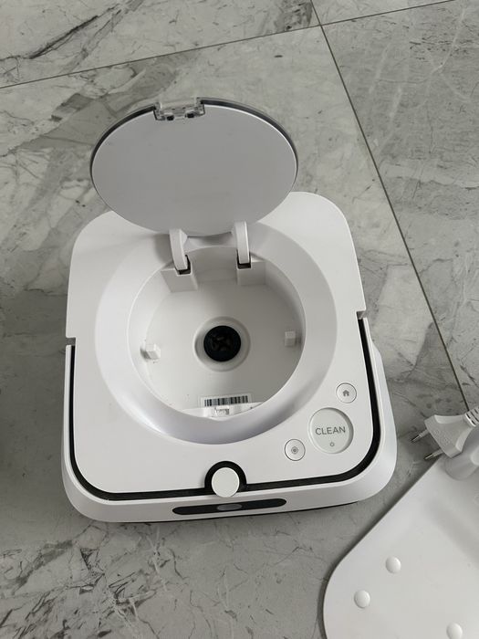 Robot Roomba brava jet m6