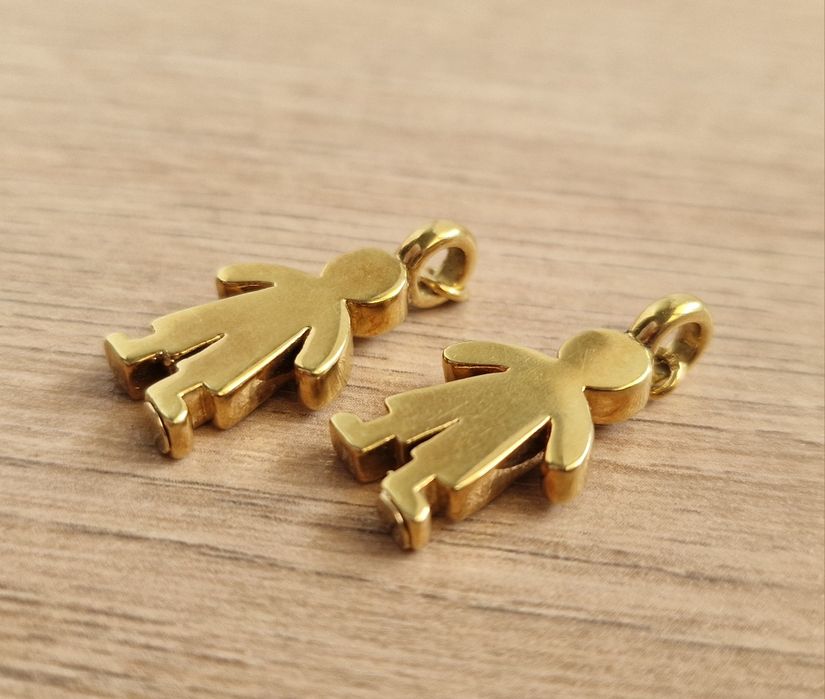 Pendentes Ouro / Bonecos 19.2 Quilates