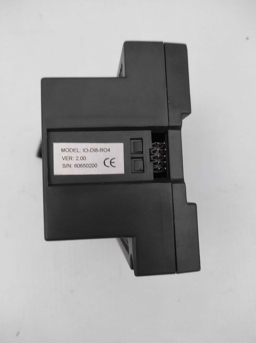 Панель та модулі Unitronics