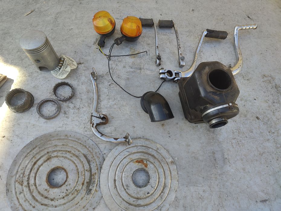 Запчастини від мотоцикла иж планета иж юпитер 3