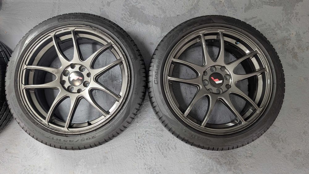 Japan Racing JR29 17" 4x100 4x114,3