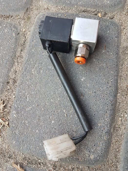 Zawór sterownik selenoid ARB 180103