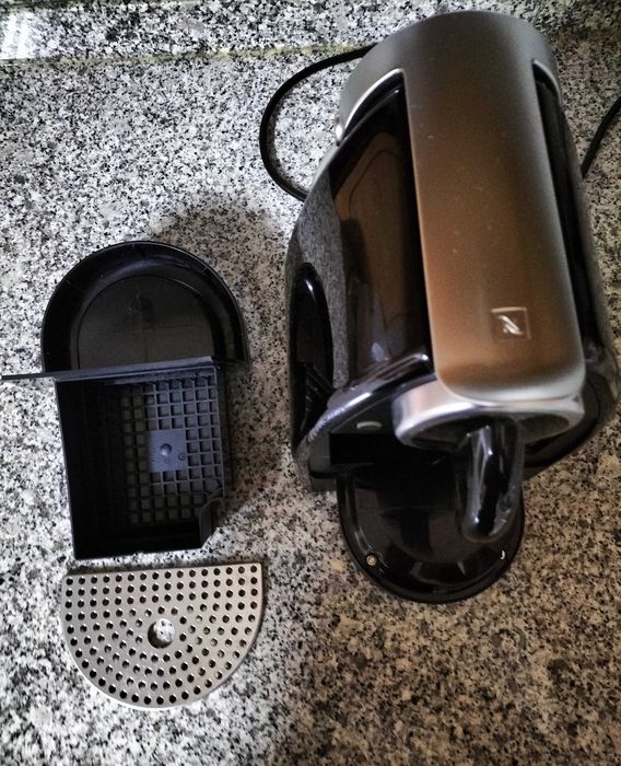 Máquina de café de cápsulas Krups - Nespresso