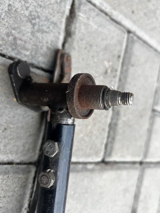 Трапеція двірників бмв е30