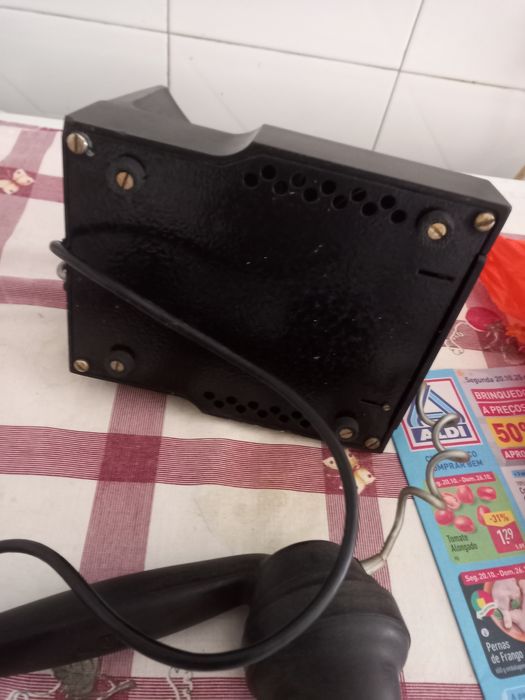 Telefone Antigo.