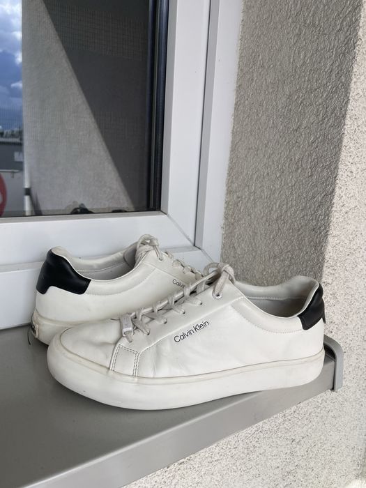 Sneakersy skórzane Calvin Klein Lace up