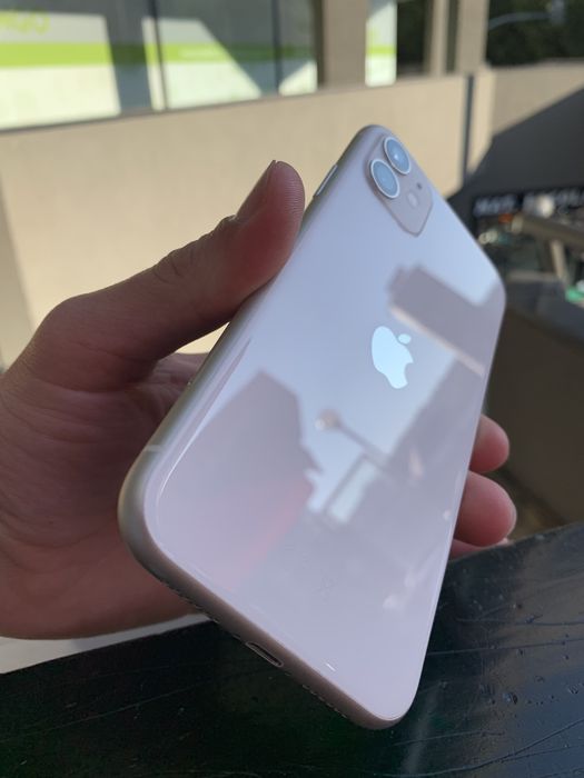 iPhone 11 64GB White, Like New (Exchange)64750940527617123