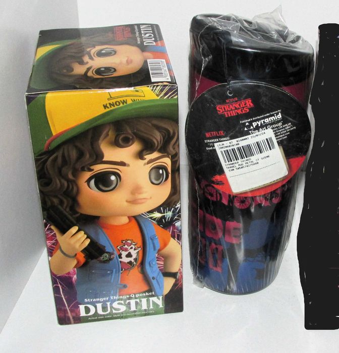 Stranger Things Q posket Dustin, Banpresto + Travel Mug