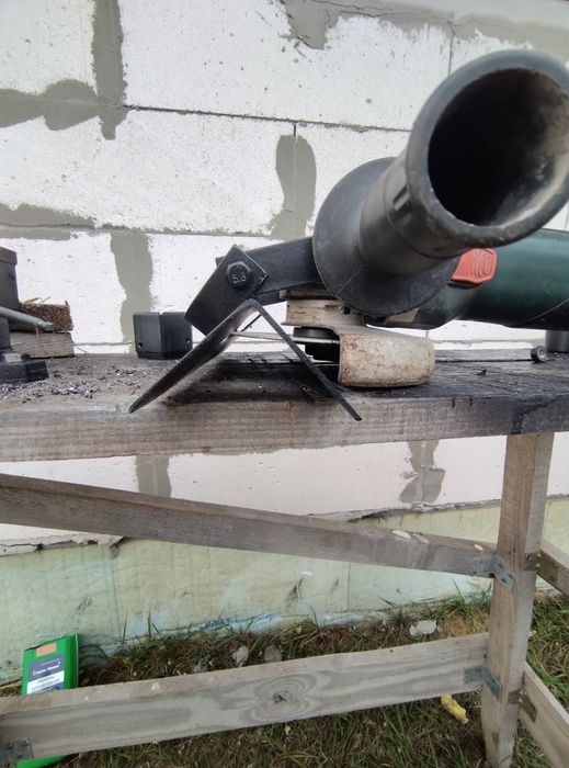 Приспособа для зняття фаски газоблока. Приспособа для снятия фаски