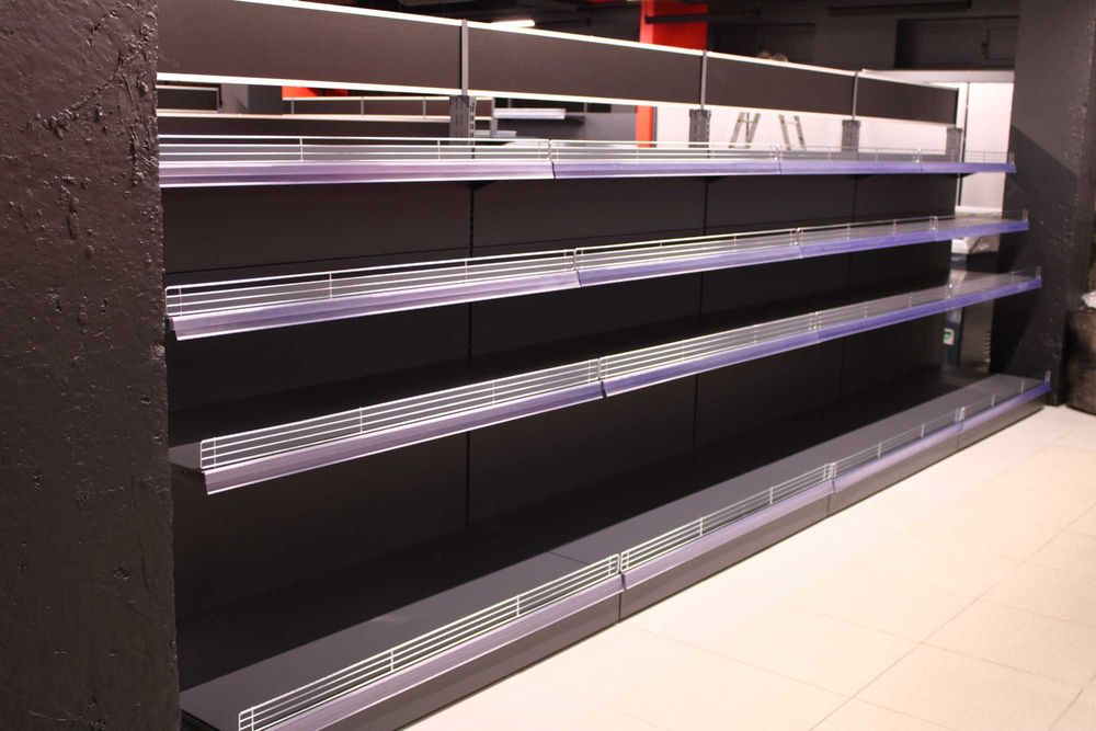 Торгові стелажі. Полки в магазин. Торгове обладнання. Вітрини. Гачки