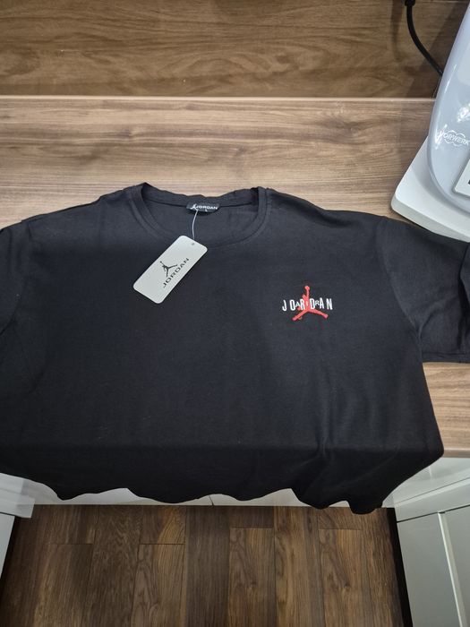 T-shirt Jordan roz L premium